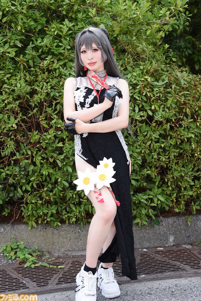 【コスプレ】『ステラーブレイド』イヴや『X-MEN』サイロックはリアルでもかっこいい！ 『NIKKE』『パンスト』『アズレン』など、注目レイヤー多数の“ワンフェス2025[夏]”リポート