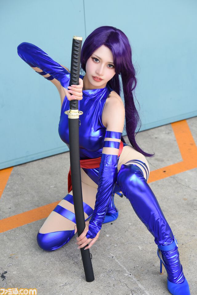 【コスプレ】『ステラーブレイド』イヴや『X-MEN』サイロックはリアルでもかっこいい！ 『NIKKE』『パンスト』『アズレン』など、注目レイヤー多数の“ワンフェス2025[夏]”リポート