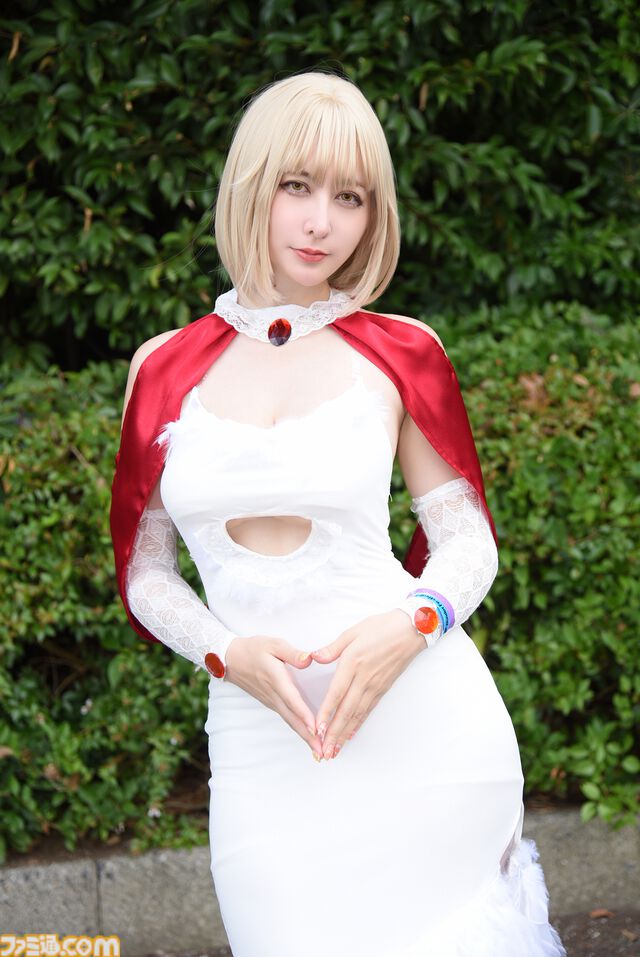 【コスプレ】『ステラーブレイド』イヴや『X-MEN』サイロックはリアルでもかっこいい！ 『NIKKE』『パンスト』『アズレン』など、注目レイヤー多数の“ワンフェス2025[夏]”リポート