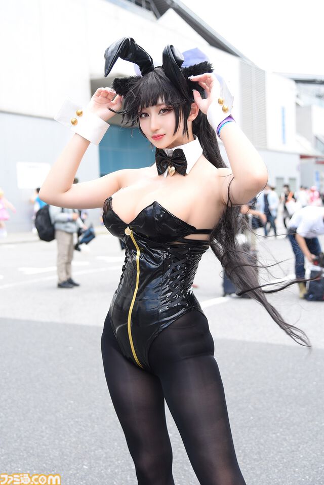 【コスプレ】『ステラーブレイド』イヴや『X-MEN』サイロックはリアルでもかっこいい！ 『NIKKE』『パンスト』『アズレン』など、注目レイヤー多数の“ワンフェス2025[夏]”リポート