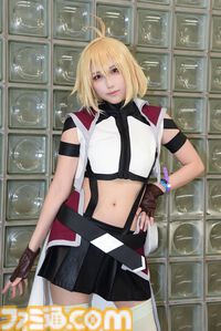 【コスプレ】『ステラーブレイド』イヴや『X-MEN』サイロックはリアルでもかっこいい！ 『NIKKE』『パンスト』『アズレン』など、注目レイヤー多数の“ワンフェス2025[夏]”リポート
