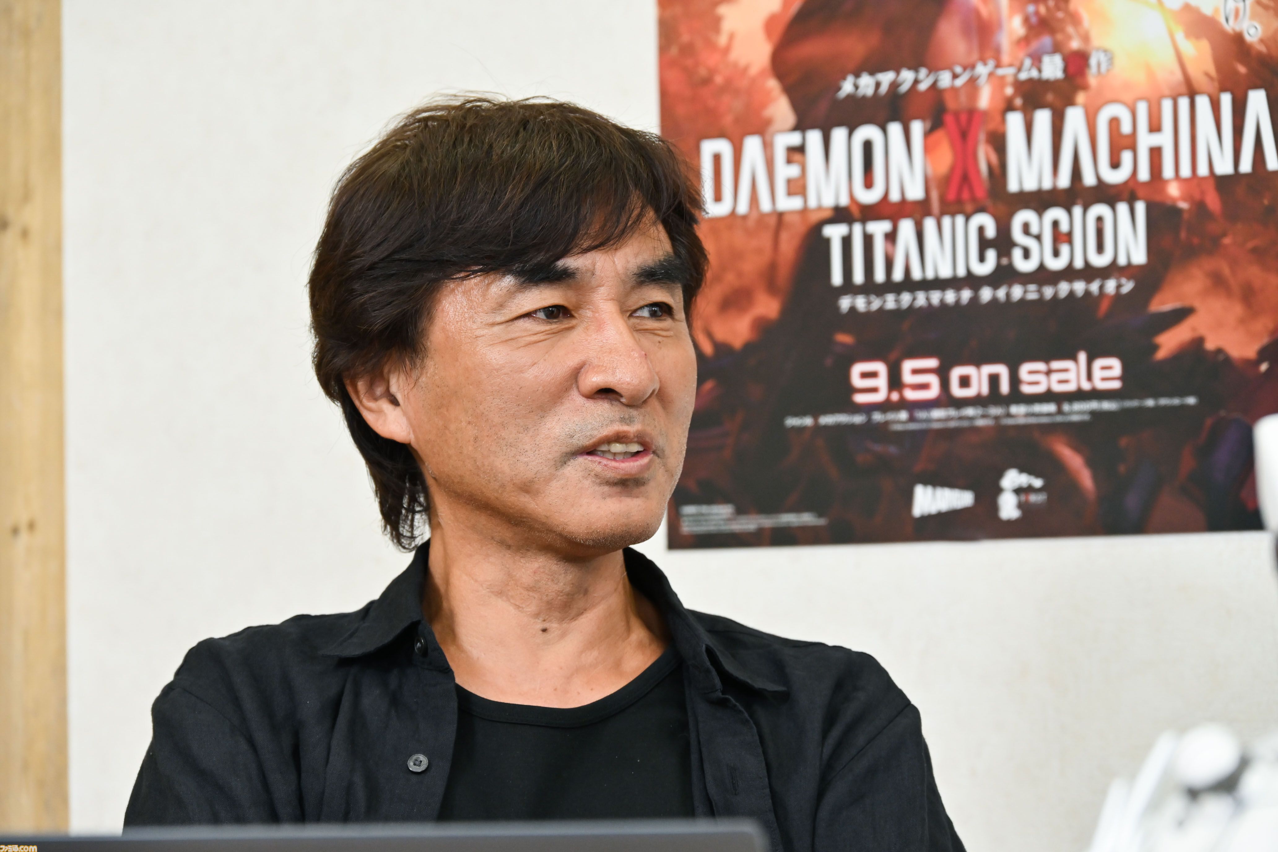 【デモエク新作】『デモンエクスマキナ タイタニックサイオン』河森正治氏×佃健一郎氏インタビュー。すべてのデザイナー必見。『マクロス』作者でメカデザインの一流・河森正治氏が語る“デザイン論”