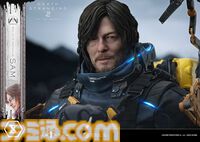 『デススト2』サムの超精巧な1/3スタチューが予約開始。DXボーナス版のお値段は約32万円で、小島秀夫氏サインプリント付ゴールド配達物も付属