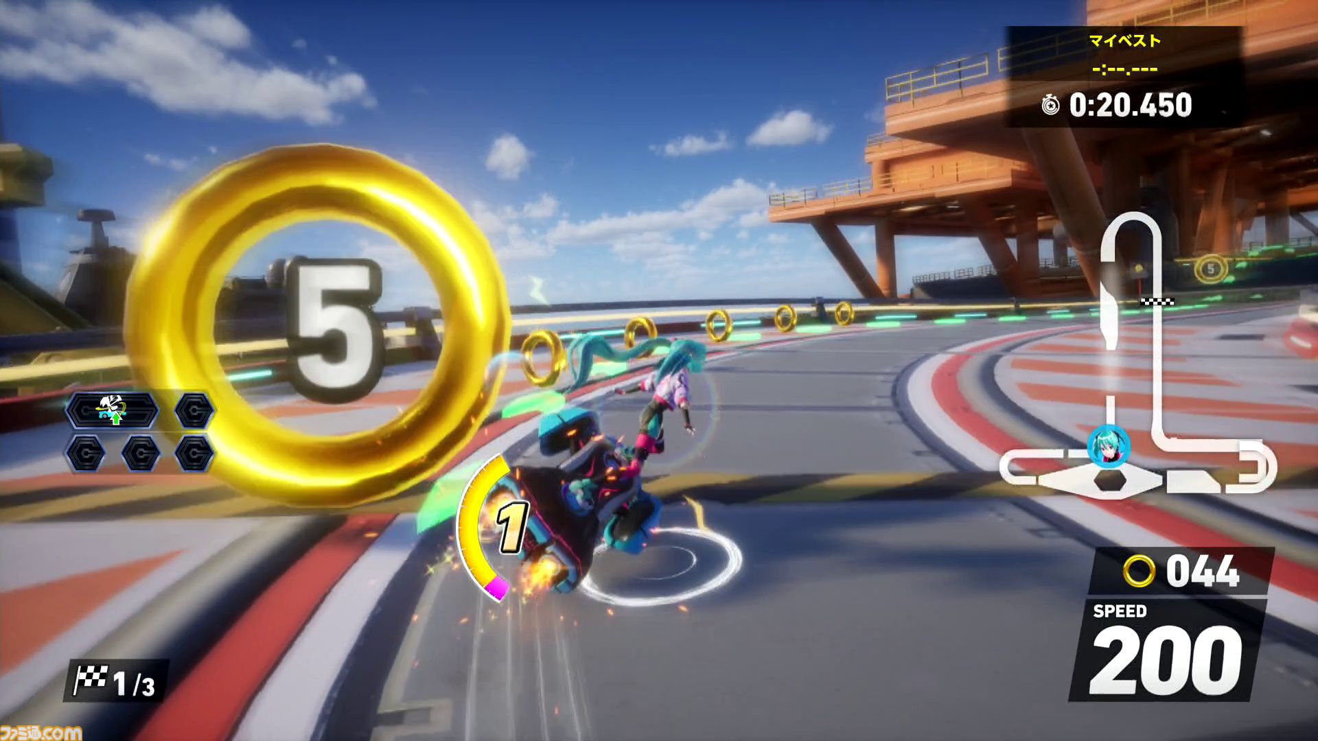 『ソニックレーシング クロスワールド』プレビュー。初音ミクのキュートな姿や春日一番の漢らしさも再現され、グランプリやレースパーク、タイムトライアルなど多彩なモードを体験！