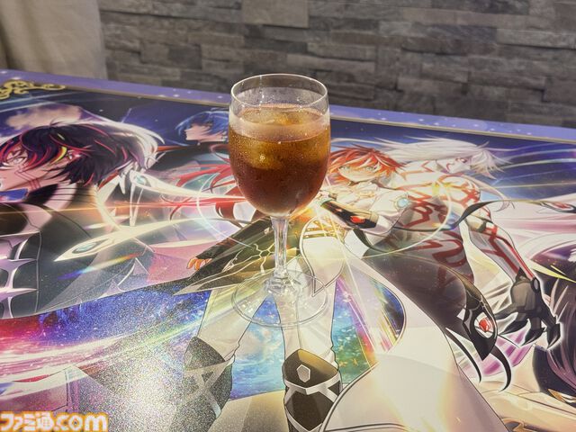 『白猫プロジェクト NEW WORLD'S』コラボルームとコラボドリンクで体の外も内も『白猫』染まれる。ファン垂涎のラウンドワンコラボを堪能してみた