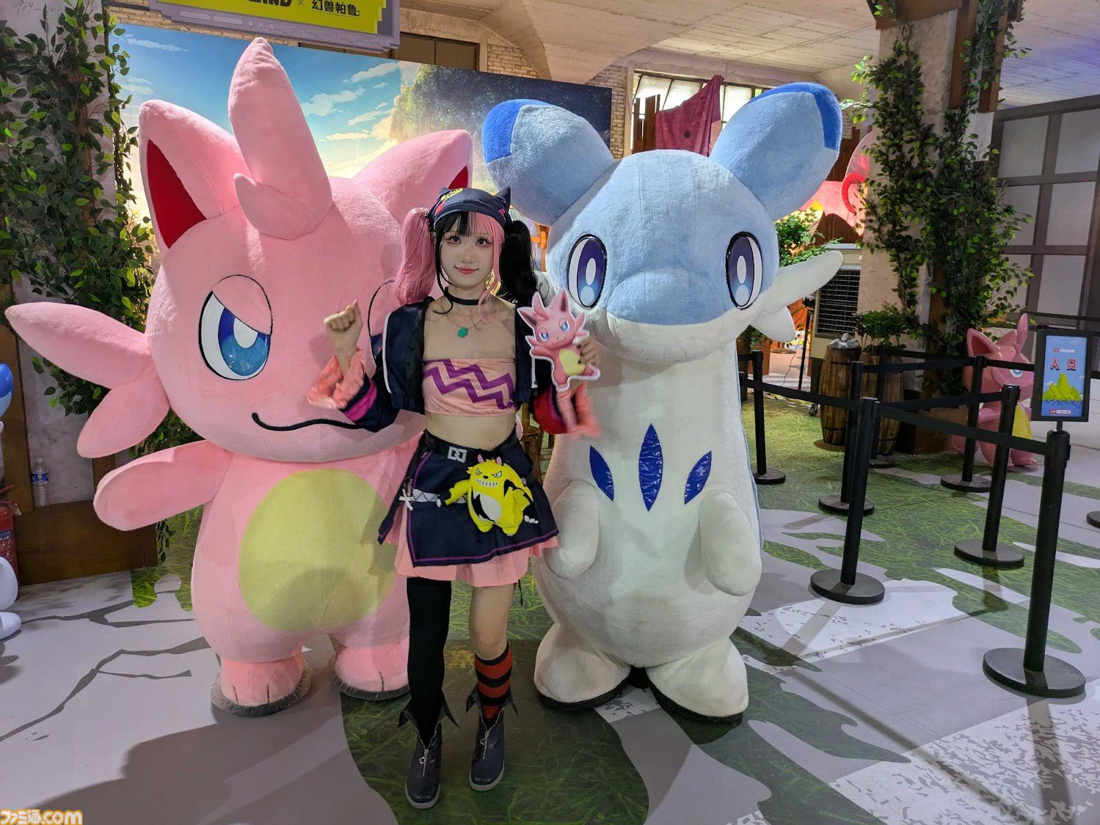中国版インスタRED(小紅書)のイベントRED LANDに『ハンドレッドライン』『ポケモン』など日本のゲームコンテンツが登場！ 規模デカすぎのイベントをフォトリポートでお届け