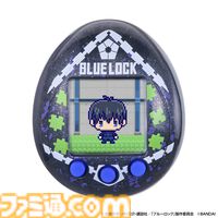 “たまごっちnano”と『ブルーロック』がコラボした“ブルーロックっち”が発売決定。20人以上のストライカーたちを世界一に育てよう