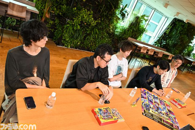 『終天教団』「犯人はこの中にいないのでは？」小高作品に疑心暗鬼になる読者。事前アンケをもとに小高氏ら開発陣に訊く。一番人気キャラは伊音テコかと思いきや…？【インタビュー】