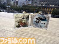 『メタファー』オケコンで販売されたグッズが受注開始。スマホで読み込むと楽曲が聴けるミニチュアサントラキーホルダーなどがラインアップ