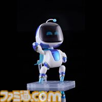 『アストロボット』メタリックカラーの“ねんどろいど アストロ”が9/9に数量限定で発売。ぽてぽてした丸いフォルムが相変わらずかわいい