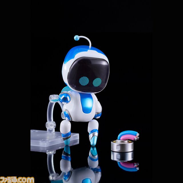 『アストロボット』メタリックカラーの“ねんどろいど アストロ”が9/9に数量限定で発売。ぽてぽてした丸いフォルムが相変わらずかわいい