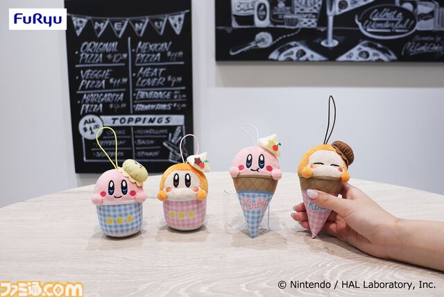 『星のカービィ』カービィとワドルディの“だきつきポシェット”がかわいい。新作プライズが9月上旬より順次展開