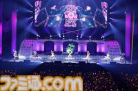 『デレステ』10周年ツアー千秋楽公演の1日目をリポート。“CINDERELLA BAND”とDJぴにゃも参戦して珠玉の楽曲の数々を届ける