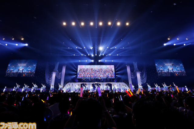 『デレステ』10周年ツアー千秋楽公演の2日目をリポート。新旧織り交ぜた約50曲を披露。シンデレラたちの歩みは止まらないことを示した、熱気に包まれたメモリアルステージ