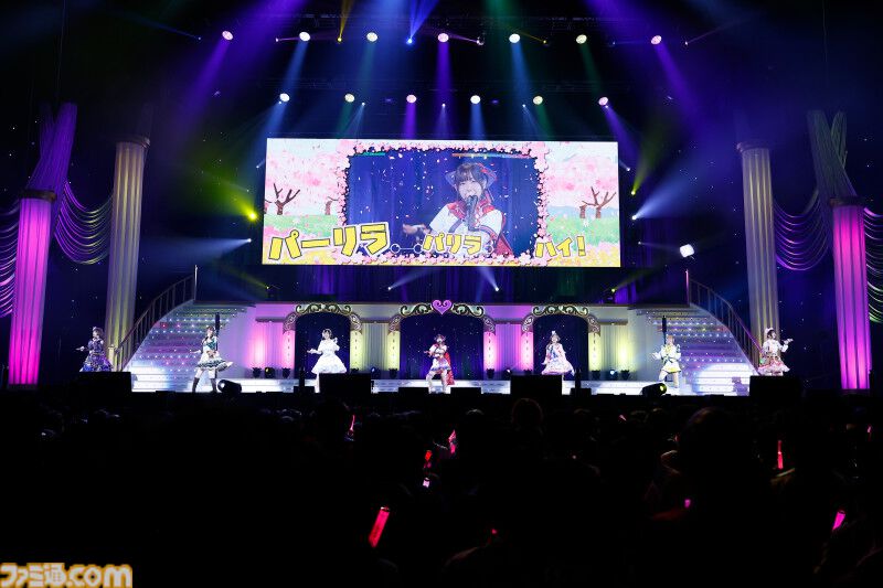 『デレステ』10周年ツアー千秋楽公演の2日目をリポート。新旧織り交ぜた約50曲を披露。シンデレラたちの歩みは止まらないことを示した、熱気に包まれたメモリアルステージ