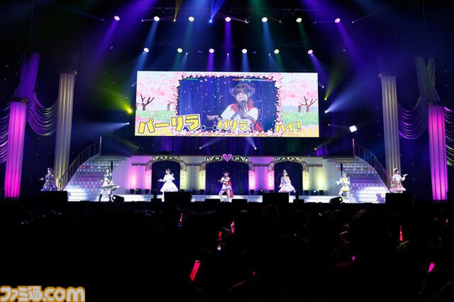 『デレステ』10周年ツアー千秋楽公演の2日目をリポート。新旧織り交ぜた約50曲を披露。シンデレラたちの歩みは止まらないことを示した、熱気に包まれたメモリアルステージ