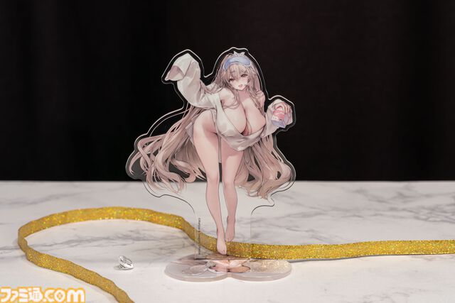 『アズールレーン』“遊び心満載”な8周年記念グッズが発売。揺れ尻、揺れ胸、抱き枕カバー、お風呂セットなど「ベストを尽くした」アイテムが勢揃い
