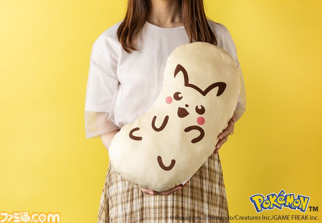 『ピカチュウ東京ばな奈』がふんわり巨大クッションに。抽選で25名に当たるXキャンペーンが9月10日開催。お菓子の箱もビッグサイズ