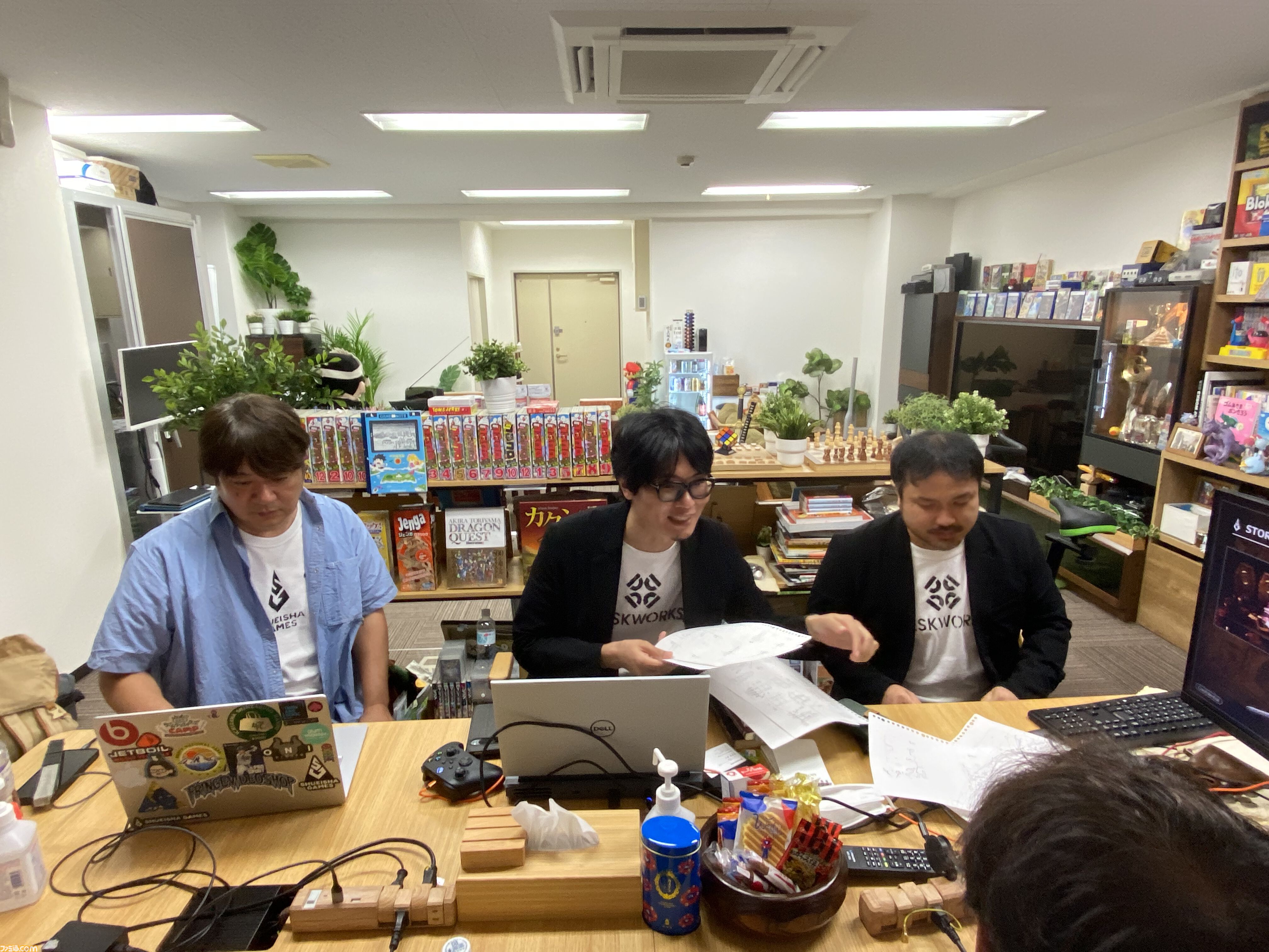 『クロノスクリプト ザ・エンドレス・エンド』デスクワークス新作はメトロイドヴァニア。『RPGタイム！～ライトの伝説～』でも話題になった狂気の作り込みは本作でも健在なのか聞いてみた