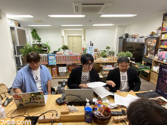 『クロノスクリプト ザ・エンドレス・エンド』デスクワークス新作はメトロイドヴァニア。『RPGタイム！～ライトの伝説～』でも話題になった狂気の作り込みは本作でも健在なのか聞いてみた