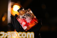 『ペルソナ5 ザ・ロイヤル』メメントスコーラ発表。あの奇妙な世界をモチーフにしたクラフトコーラ。おしゃれなカウンターマットも【P5R】