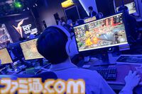 『RFオンラインネクスト』巨大ロボに乗るロマン型MMORPG、起動。ジェットパックで空を飛び、ガトリング砲で敵を殲滅。大盛り上がりのGvG先行体験会をリポート【9月30日サービス開始】