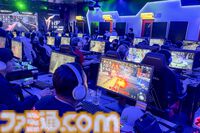 『RFオンラインネクスト』巨大ロボに乗るロマン型MMORPG、起動。ジェットパックで空を飛び、ガトリング砲で敵を殲滅。大盛り上がりのGvG先行体験会をリポート【9月30日サービス開始】