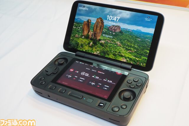 デュアルスクリーンのAndroidポータブルゲーム機と小型WindowsノートPCが天空から発売。AYANEOの新機種を体験してきた！