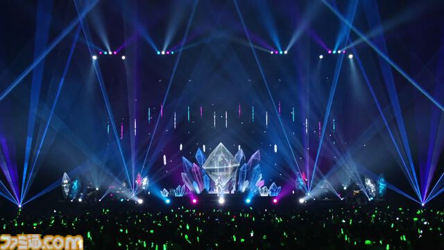 大神ミオ、みんなの光がひとつに重なったソロライブで大きな“輝き”を魅せる。126dBの肉声で叫んだ「ありがとう！」は“そこにいる”実感と感動を与えてくれた【ライブリポート】