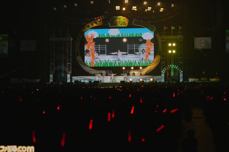 『学マス』クラス対抗初星大運動会1日目リポート。メンバーどうしが白熱する運動会から、アイドルの魅力が詰まった朗読劇に、ライブパートも楽しめるボリューム満点のイベントに