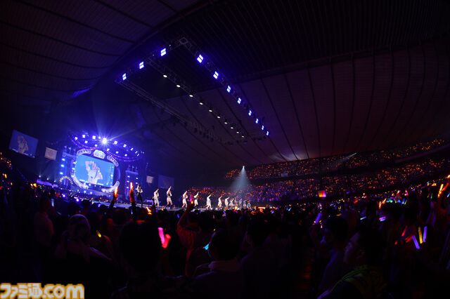 『学マス』クラス対抗初星大運動会1日目リポート。メンバーどうしが白熱する運動会から、アイドルの魅力が詰まった朗読劇に、ライブパートも楽しめるボリューム満点のイベントに