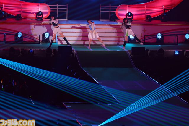 『学マス』クラス対抗初星大運動会1日目リポート。メンバーどうしが白熱する運動会から、アイドルの魅力が詰まった朗読劇に、ライブパートも楽しめるボリューム満点のイベントに