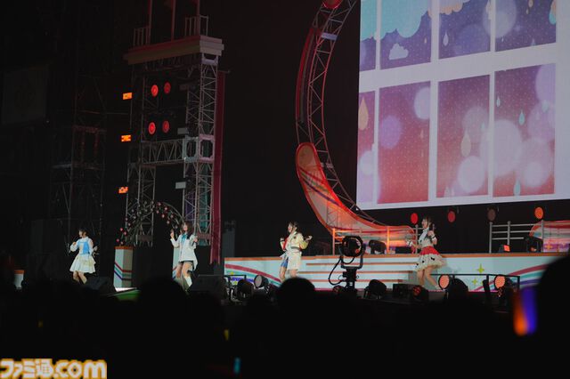 『学マス』クラス対抗初星大運動会1日目リポート。メンバーどうしが白熱する運動会から、アイドルの魅力が詰まった朗読劇に、ライブパートも楽しめるボリューム満点のイベントに