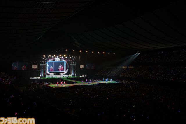 『学マス』クラス対抗初星大運動会1日目リポート。メンバーどうしが白熱する運動会から、アイドルの魅力が詰まった朗読劇に、ライブパートも楽しめるボリューム満点のイベントに