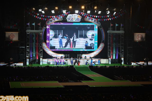 『学マス』クラス対抗初星大運動会1日目リポート。メンバーどうしが白熱する運動会から、アイドルの魅力が詰まった朗読劇に、ライブパートも楽しめるボリューム満点のイベントに