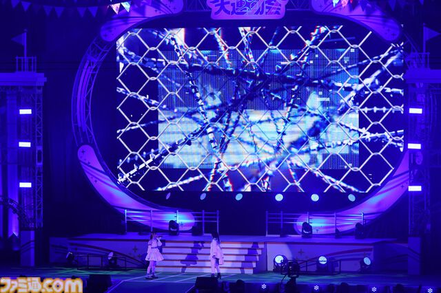 『学マス』クラス対抗初星大運動会1日目リポート。メンバーどうしが白熱する運動会から、アイドルの魅力が詰まった朗読劇に、ライブパートも楽しめるボリューム満点のイベントに