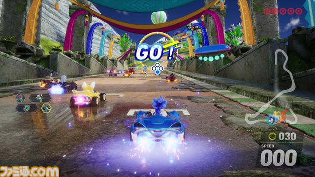 『ソニックレーシング クロスワールド』攻略ガイド。レースに役立つテクニックと知識を身に付けて世界中のライバルたちとネットワーク対戦で盛り上がろう！