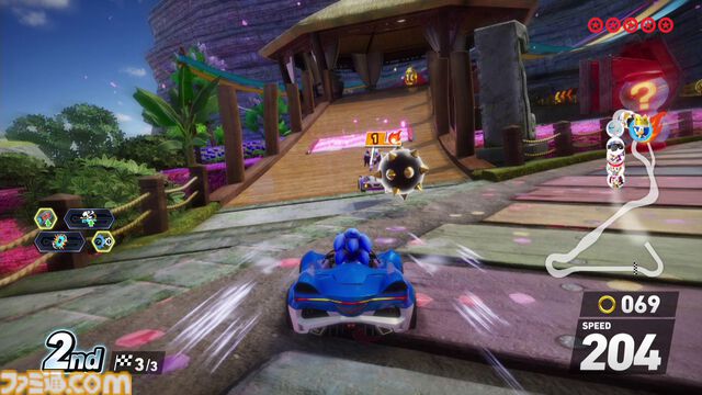 『ソニックレーシング クロスワールド』攻略ガイド。レースに役立つテクニックと知識を身に付けて世界中のライバルたちとネットワーク対戦で盛り上がろう！