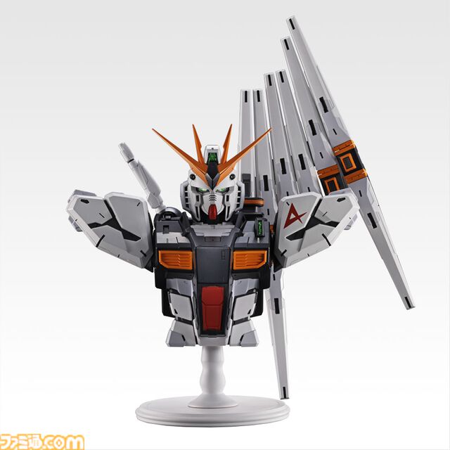 νガンダム＆サザビーのハイクオリティな胸像がかっこいい！ 宇宙世紀をフィーチャーした『ガンダム』新作一番くじが2026年2月中旬に発売