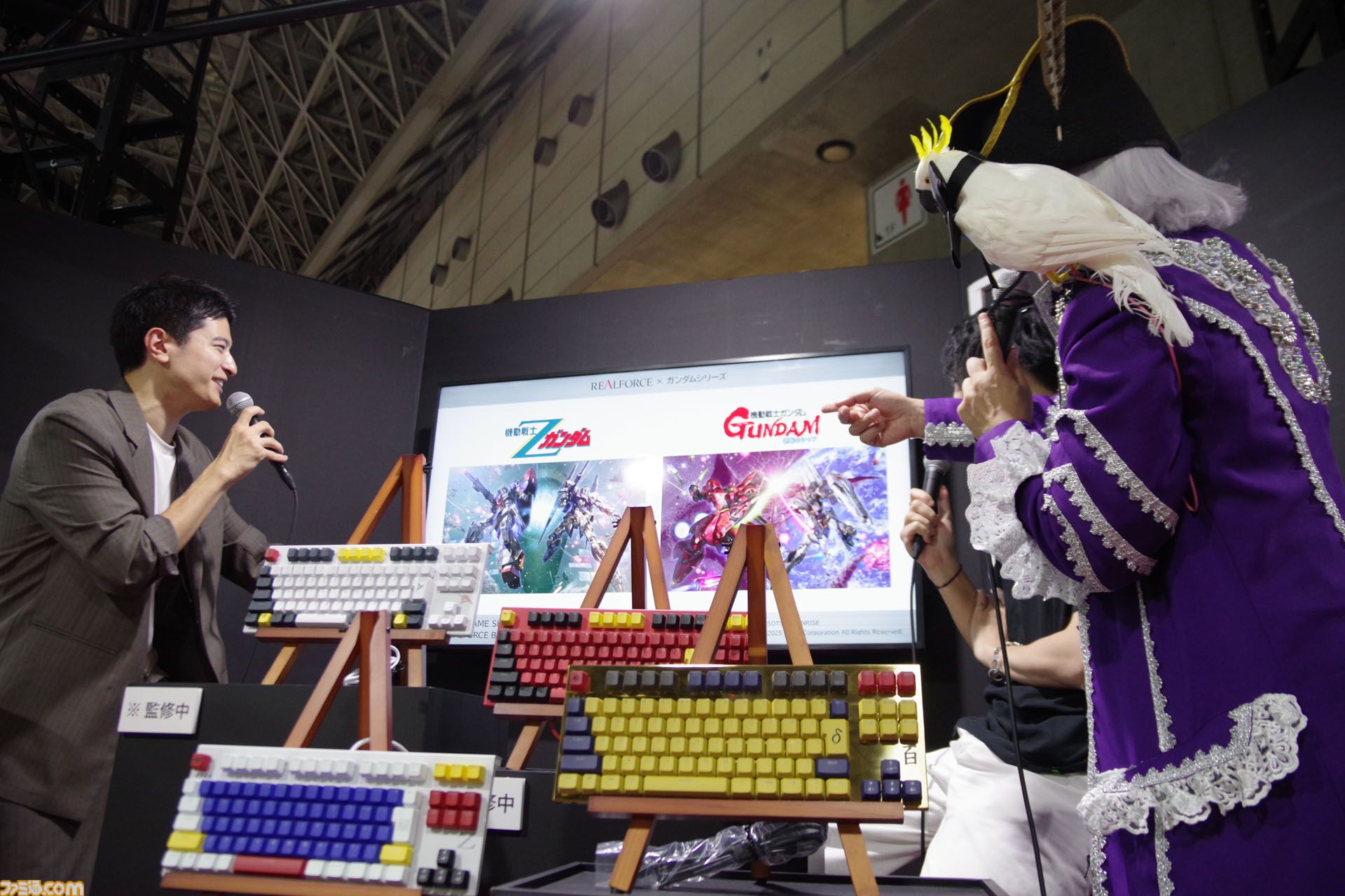 【REALFORCE】『Zガンダム』＆『逆襲のシャア』とコラボ。Zガンダム、百式、νガンダム、サザビーがゲーミングキーボード『GX1』に【TGS2025】