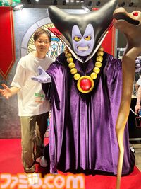 『ドラクエ1＆2リメイク』TGS会場でりゅうおう様と2ショット。ブロマイドがもらえるグリーティングがアツイ