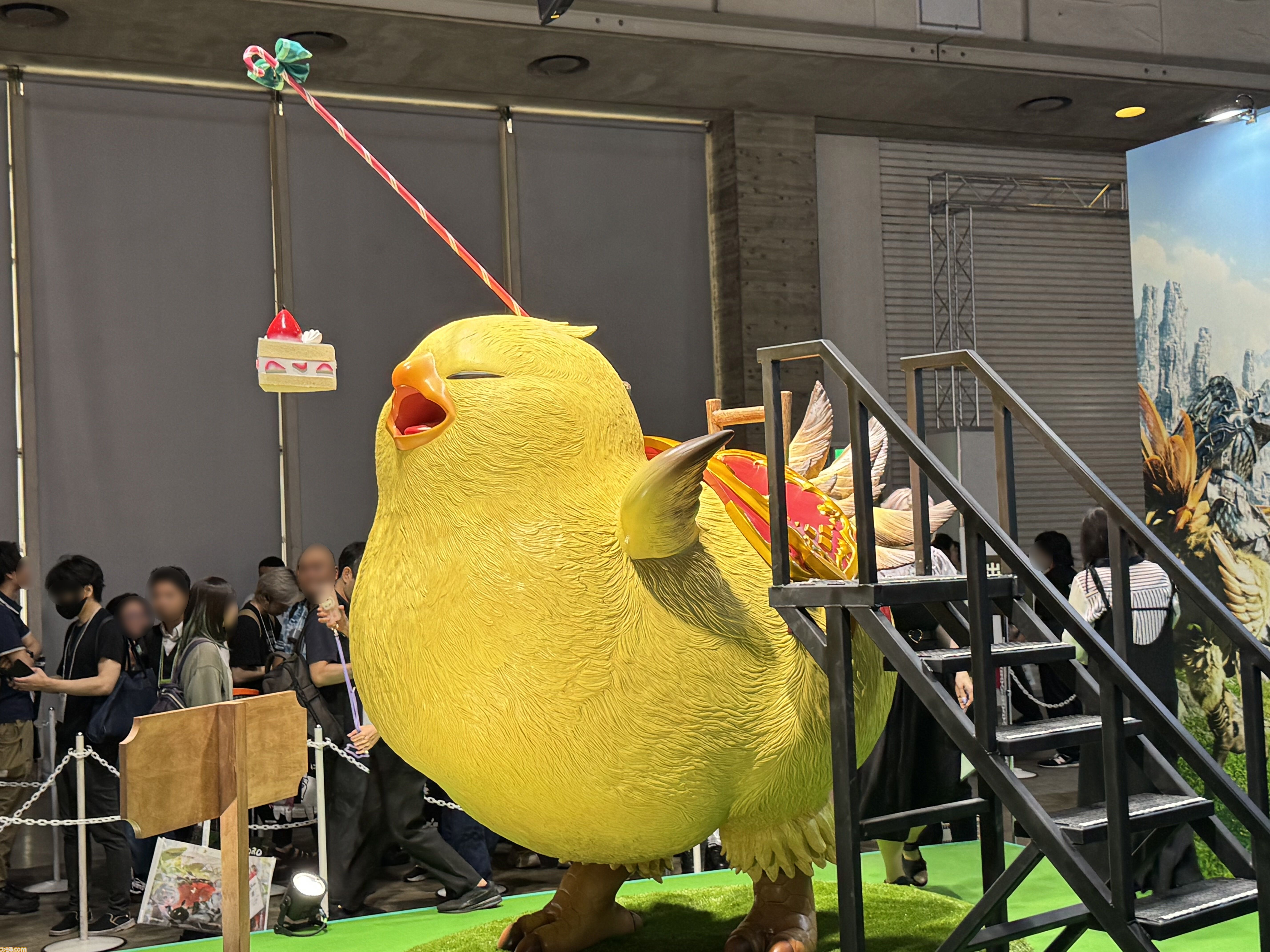 ファイナルファンタジーXIV FF14 でぶチョコボパーカー XXL