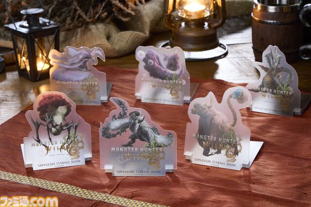 【USJ】『モンハンワイルズ』モリバーのアジトを再現したレストランが11月19日より登場。食事の誘いの盛り合わせや焚き火料理が味わえる