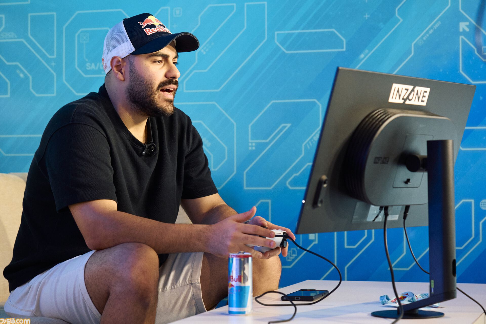 レッドブルの巨大な野外施設“Red Bull Creator Club”は「日本のゲームコンテンツが世界に羽ばたいていく手伝いをしたい」という思いから【TGS2025】