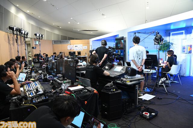 レッドブルの巨大な野外施設“Red Bull Creator Club”は「日本のゲームコンテンツが世界に羽ばたいていく手伝いをしたい」という思いから【TGS2025】