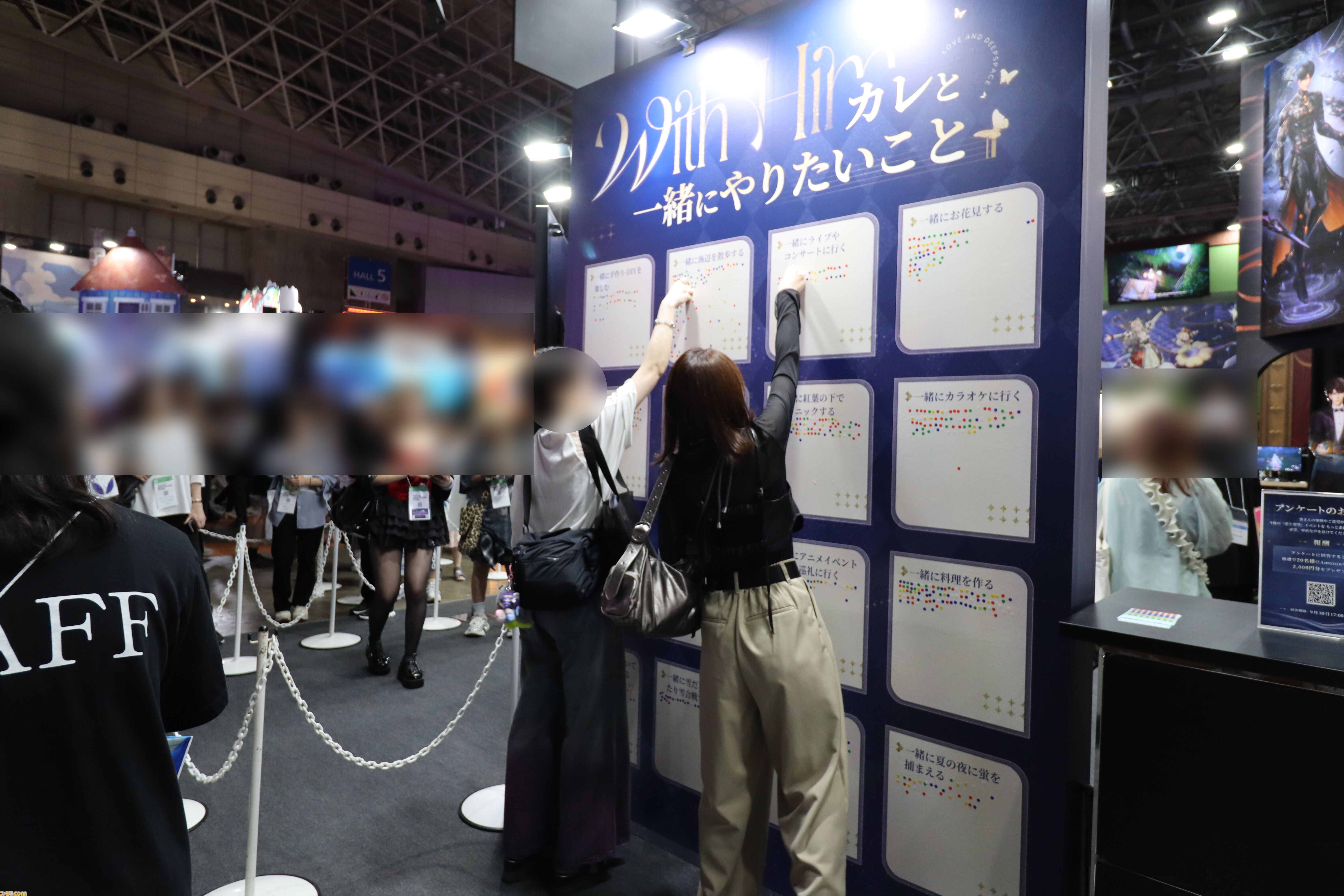 『恋と深空』ここは結婚式場？ フォーマルな衣装に身を包んだカレとツーショット。ファビュラスな推し活体験で優雅なひとときを【TGS2025】