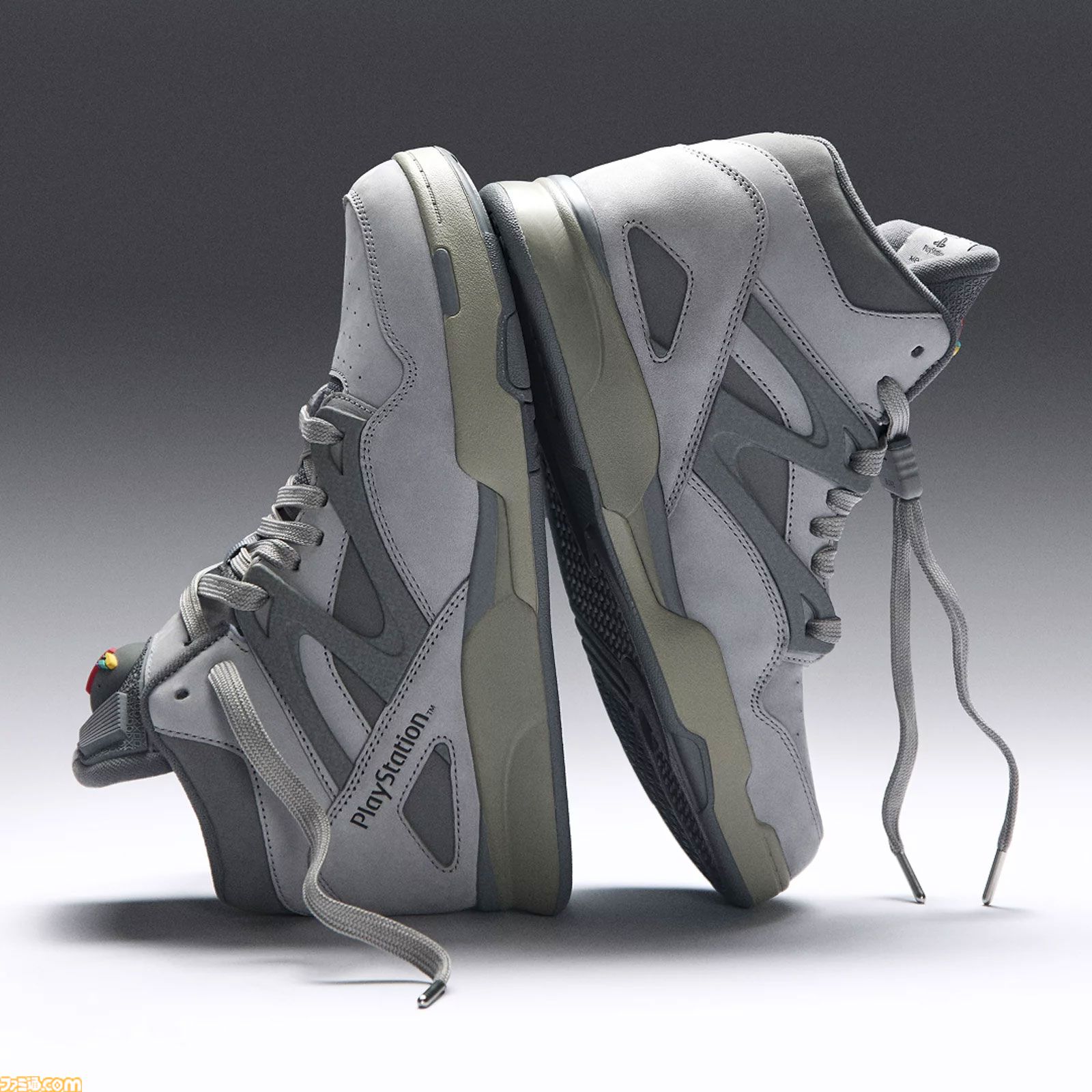 プレイステーションとReebok（リーボック）のコラボスニーカー発表