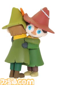 『ムーミン』スナフキンの印象的なシーンを集めたフィギュアがカプセルトイで11月中旬に発売。ヨクサルとの再会シーンや演奏する姿など全4種