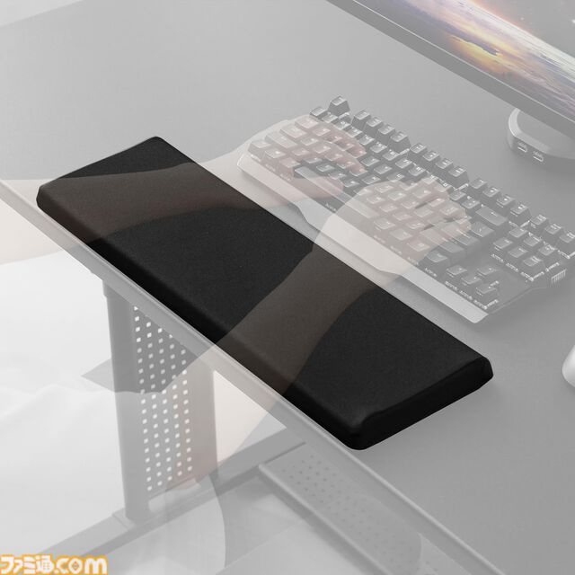 【Amazonプライム感謝祭】最大約76cm稼働のロングモニターアーム、3段階調節のトールマイクアーム、ゲーミング座布団などゲームライフを豊かにするバウヒュッテ製品がセール中