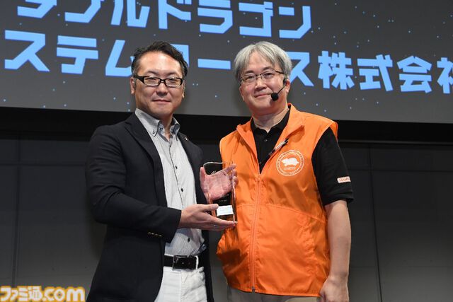 『アケアカ』10周年記念イベントリポート。アワード授賞式では『VS.スーパーマリオブラザーズ』が特別賞を受賞。桜井政博×神谷英樹の対談やオーケストラコンサートなどで魅力を堪能